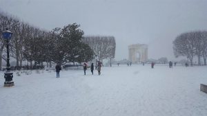Chutes de neige à Montpellier - InhaleTravel.ExhaleDeVie.com